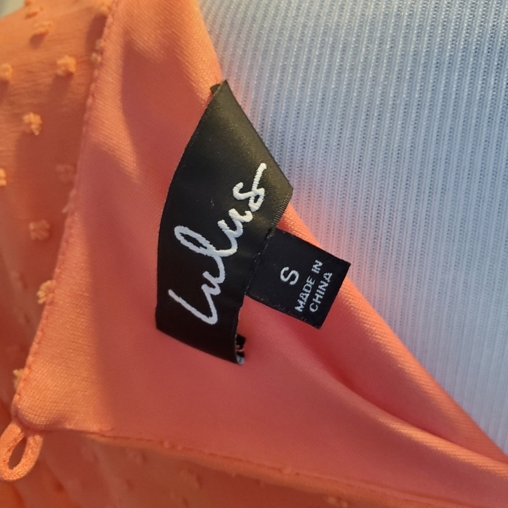 Lulu's Peach Lace Short Romper SZ SM - Picture 7 of 10
